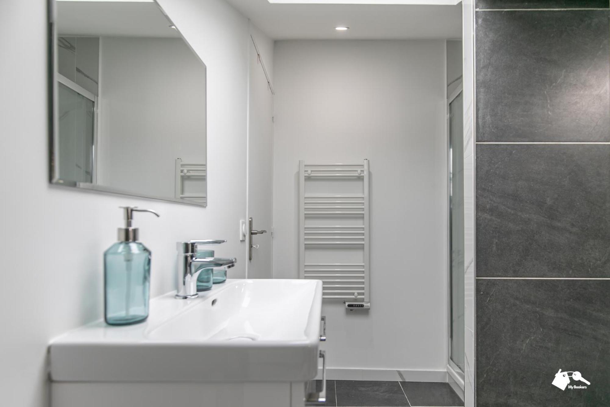 Apartamento Mba Splendide Appart - Le Raincy Rer Banlieue Paris Exterior foto