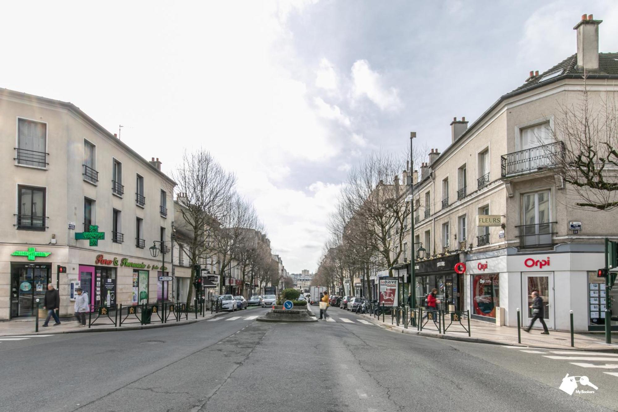 Apartamento Mba Splendide Appart - Le Raincy Rer Banlieue Paris Exterior foto